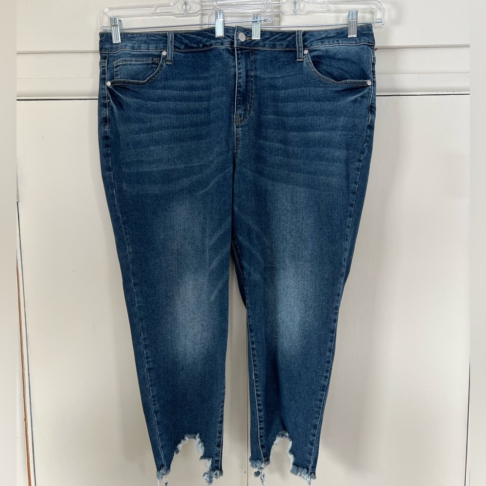 A Beautiful Soul Cropped Skinny Jeans